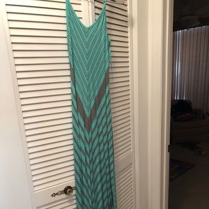GUESS Chevron Maxi - Small